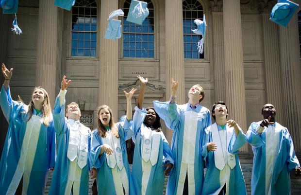 Les jeunes diplômés et l'emploi en 2015